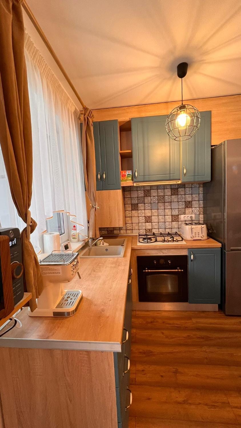 dishwasher, oven, stove