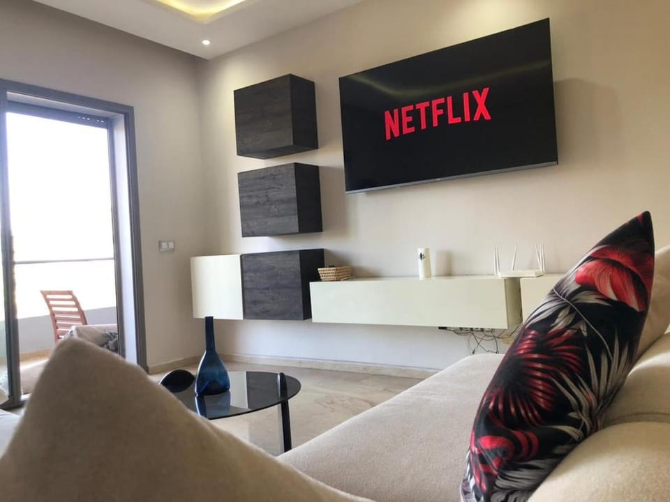 Communal lounge/ TV room, Living room, Seating area