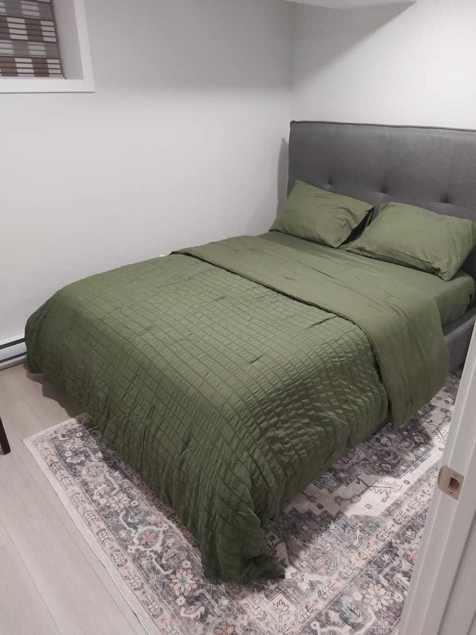 Dunique unique home Apartment in Winnipeg
