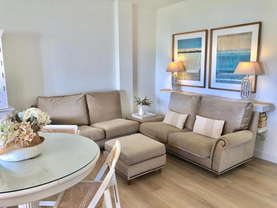 Charming oceanfront property Apartment in Safor