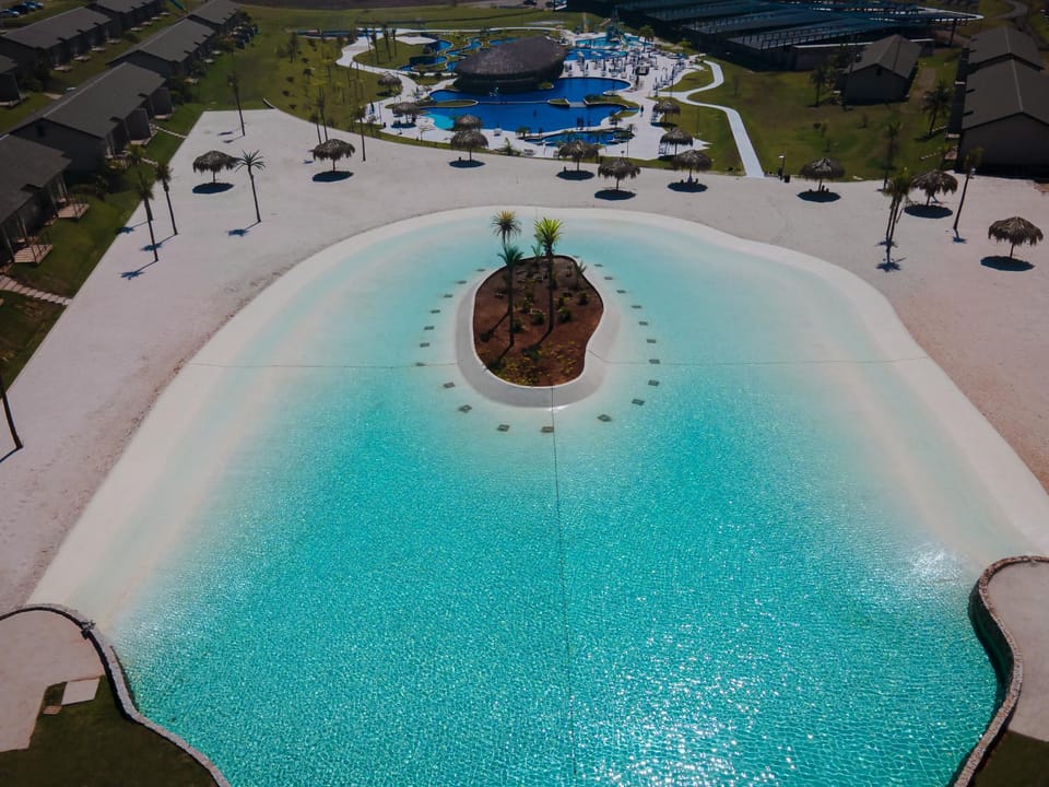 Bird's eye view, Beach