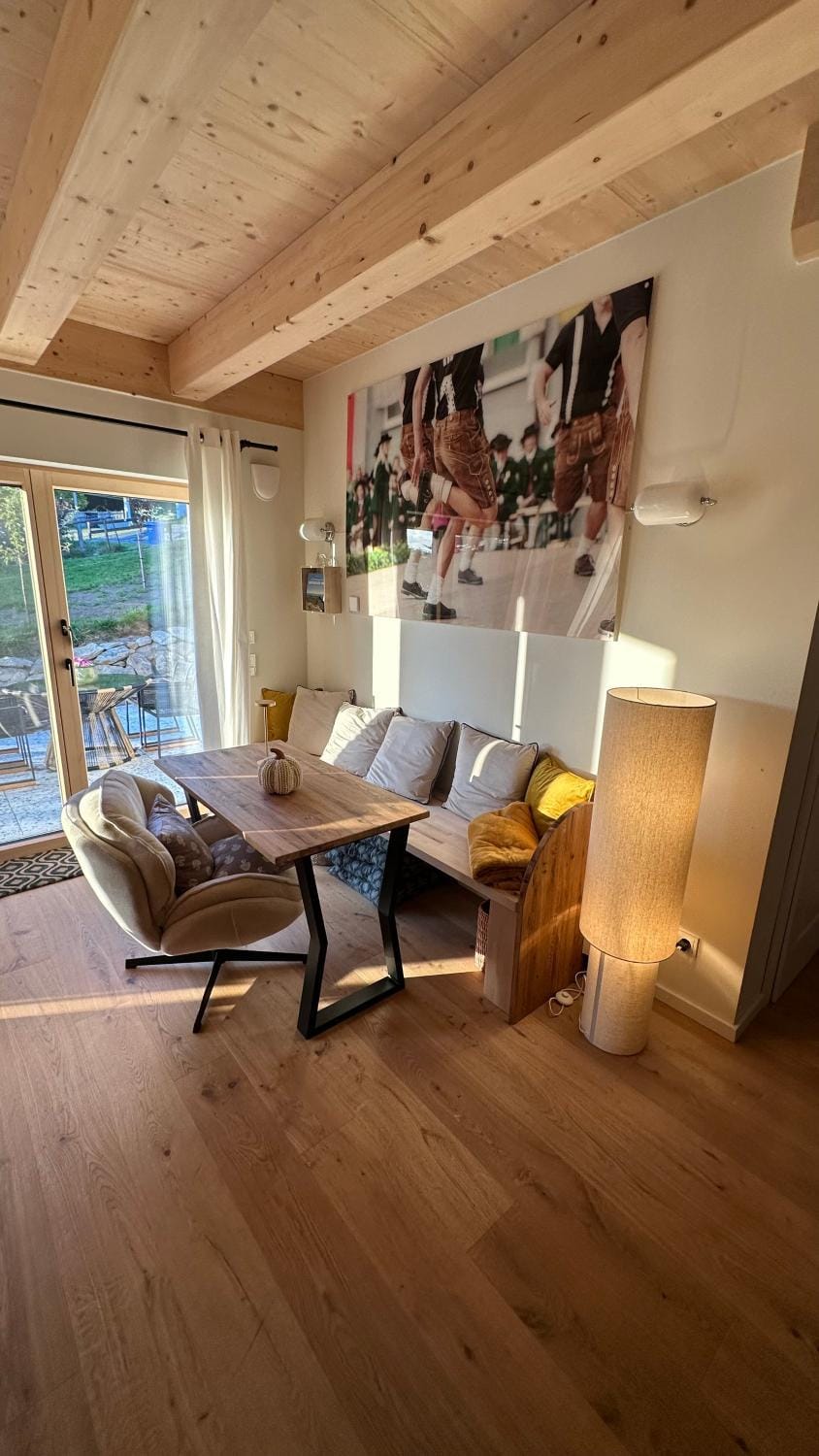 Living room, Seating area, Dining area