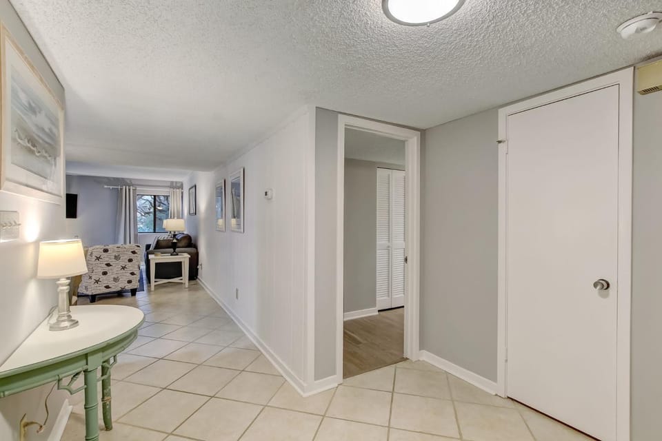Recently updated 2 bedroom Beachwood Condo 2016 House in Amelia Island