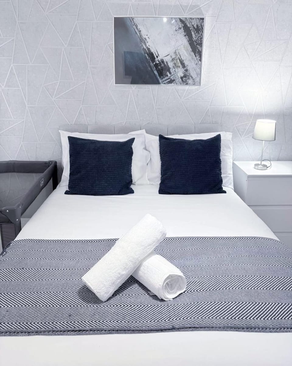 Cosy Nest City Stay - Coop Live & Etihad Apartment in Manchester