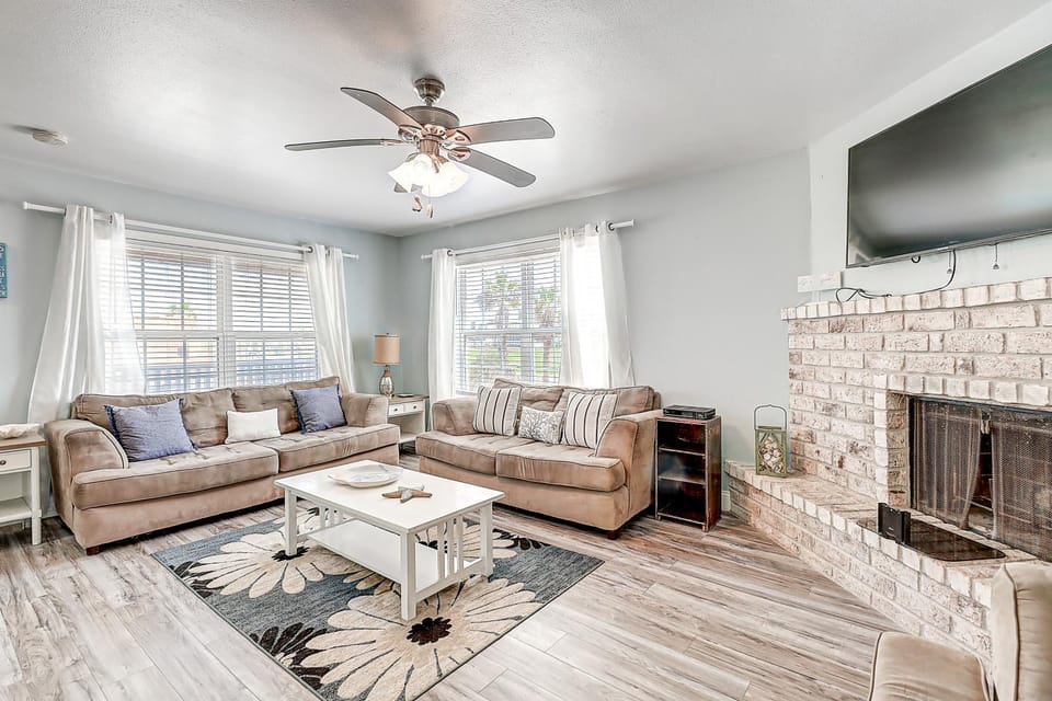 Seascape Villa Condos A8 Apartment in North Padre Island
