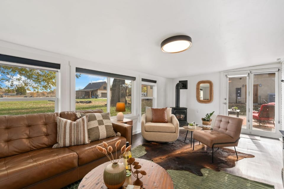 Sunset Haven Dog-friendly Home Near Trails and Lake House in Fort Collins
