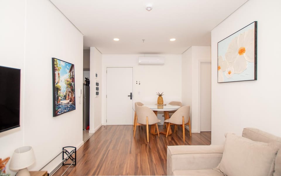 Luxury 2 Bedroom "Wake Up in the Sky" Best Views & Location in Asuncion Apartment in Asunción