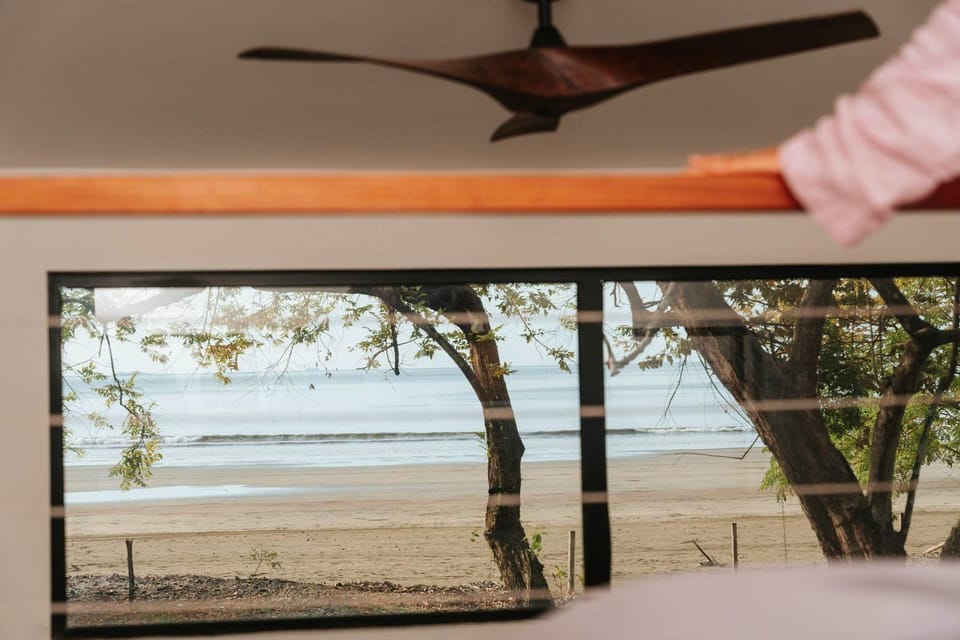 Body - Oceanfront Jungle Loft Apartment in Los Santos Province, Panama