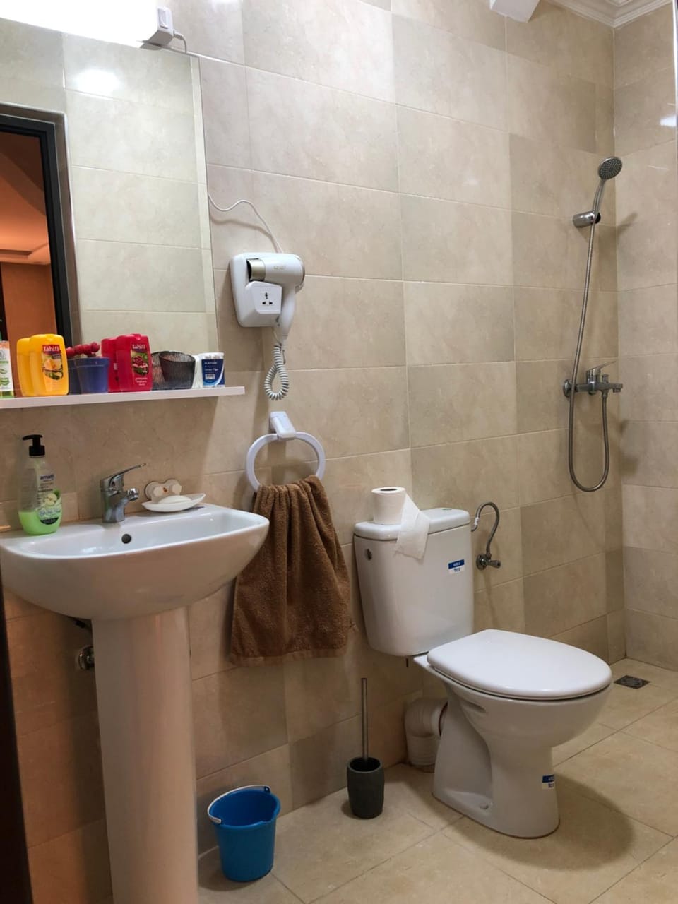 Appartement élégant près de la mer, avec superbe vue sur les montagnes Apartment in Agadir
