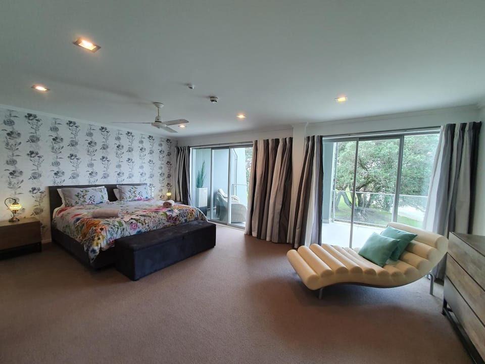 the Marina Suite Apartment in Whitianga