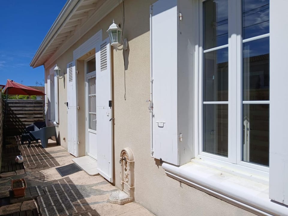 Petite maison cœur de ville de La Teste de Buch House in La Teste-de-Buch