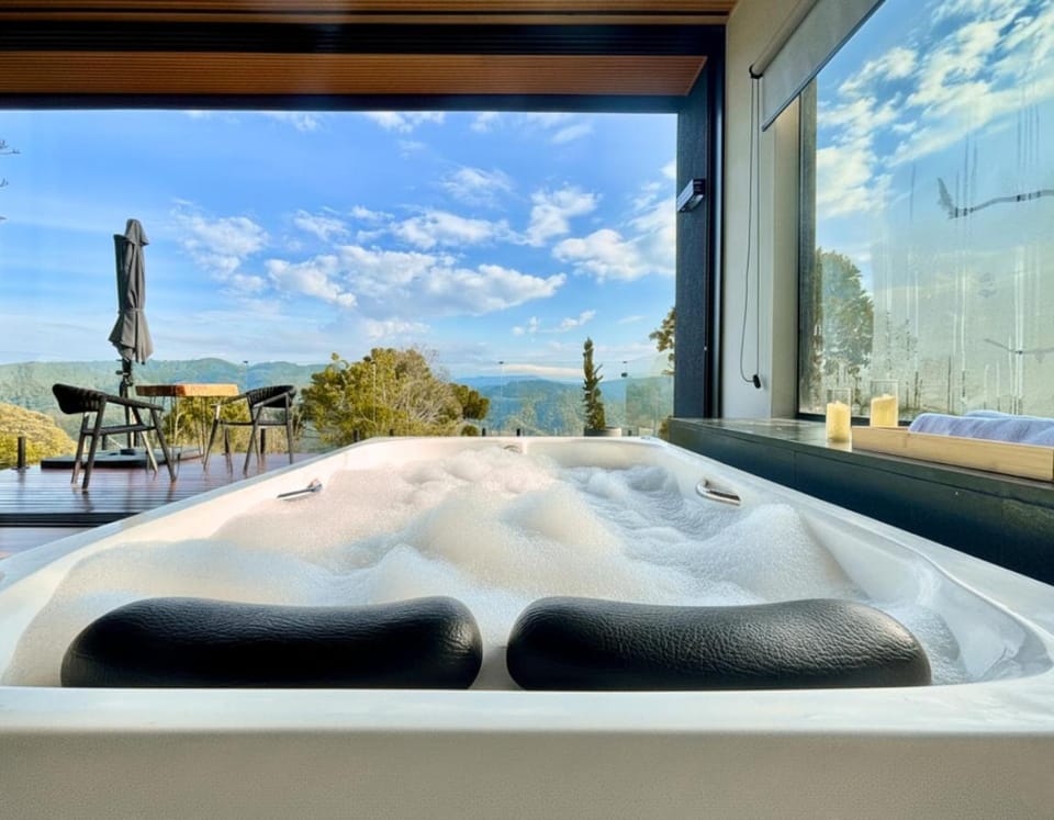 Natural landscape, Hot Tub