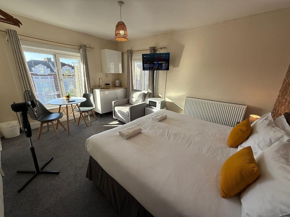 Southsea 2nd Floor Studio Apartment, Free Private Parking Apartment hotel in Portsmouth