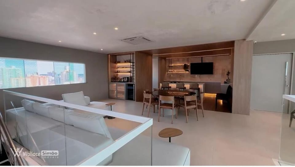 TV and multimedia, Kitchen or kitchenette, Dining area, minibar, oven