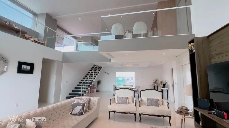 Communal lounge/ TV room, TV and multimedia, Living room, Evening entertainment