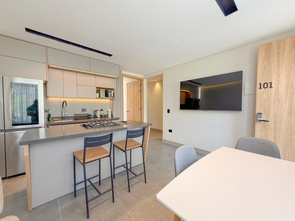 Kitchen or kitchenette, Living room, Dining area