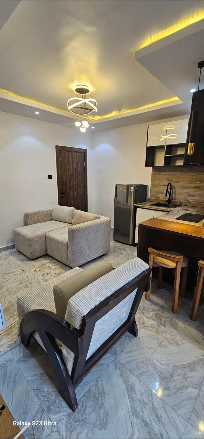 Ladi's Place 2, Anthony, Ikeja Apartment in Lagos