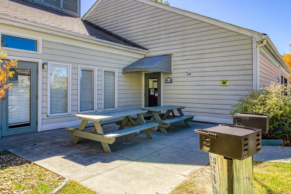 Cozy Bear Condo - Prime location just minutes from Ober Mountain, downtown Gatlinburg House in Gatlinburg