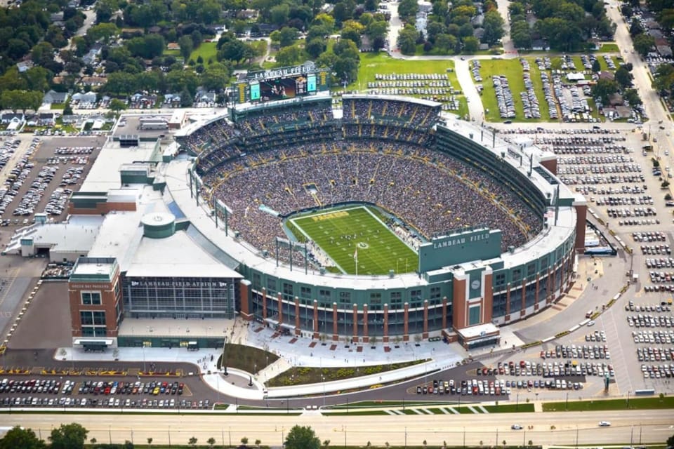 Game Day Base 10 Min to Lambeau, 5 Min Downtown Vacation rental in Green Bay