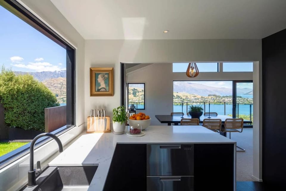 Korimako - Luxe Alpine Retreat House in Queenstown