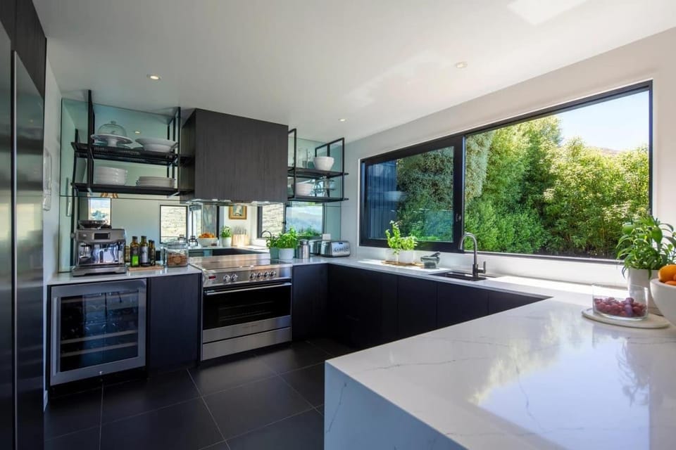 Korimako - Luxe Alpine Retreat House in Queenstown
