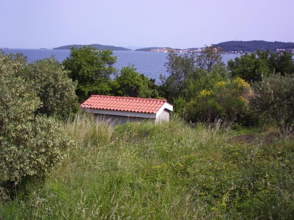 Garden view, Sea view