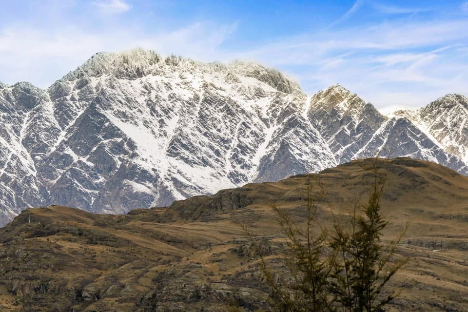Grand Alpine Villa - 4 bedrooms House in Queenstown