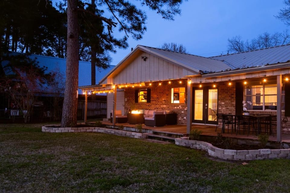 Property building, Patio, Night