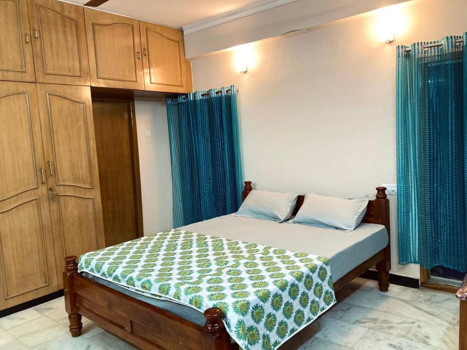 Good stay Nungambakkam Apartment in Chennai