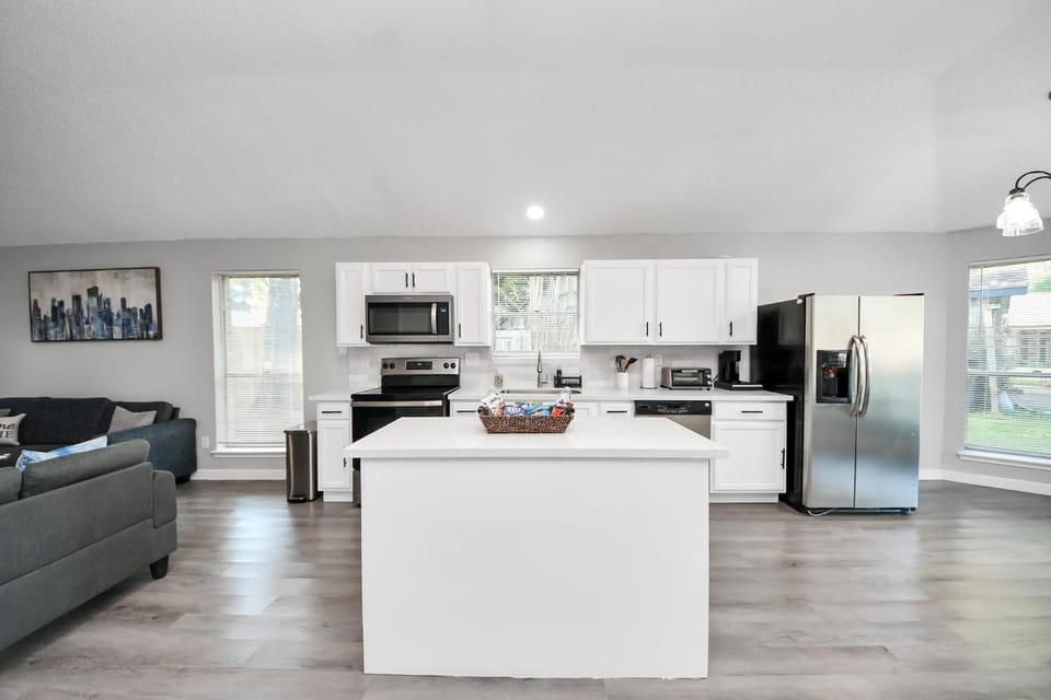 Cozy 3-bedroom bungalow in Richmond, TX House in Houston