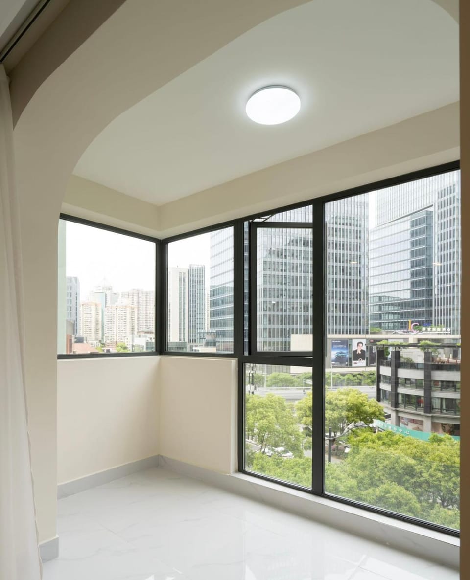Property building, View (from property/room), Balcony/Terrace