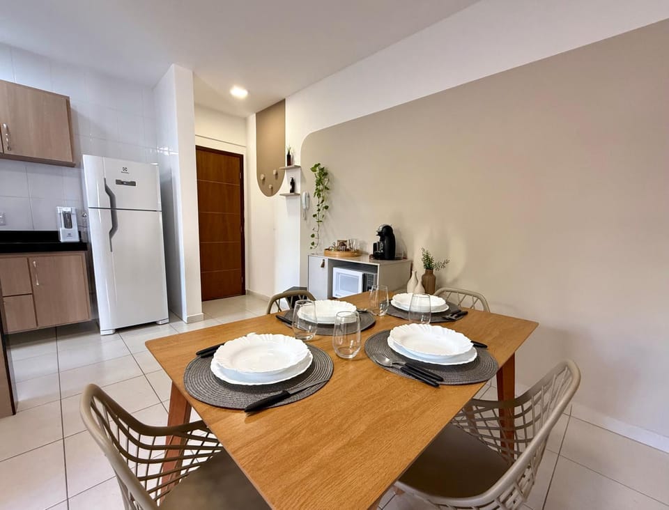 Kitchen or kitchenette, Seating area, Dining area