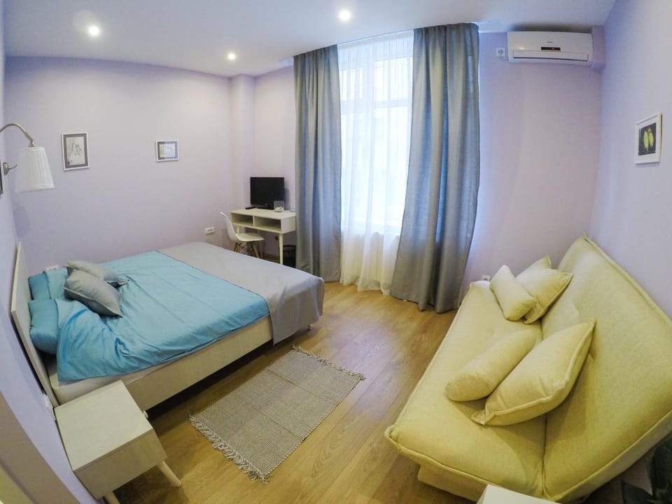 Bed, Photo of the whole room