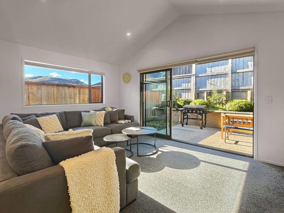 Gorgeous mountain views fabulous family house quiet neighbourhood House in Otago