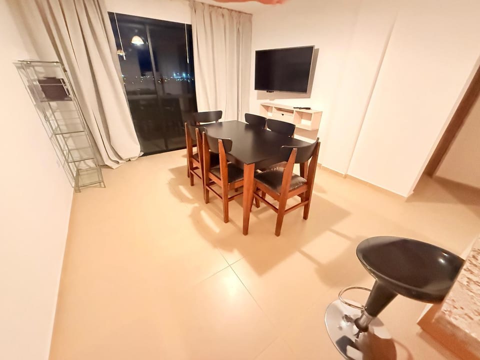 Communal lounge/ TV room, Dining area