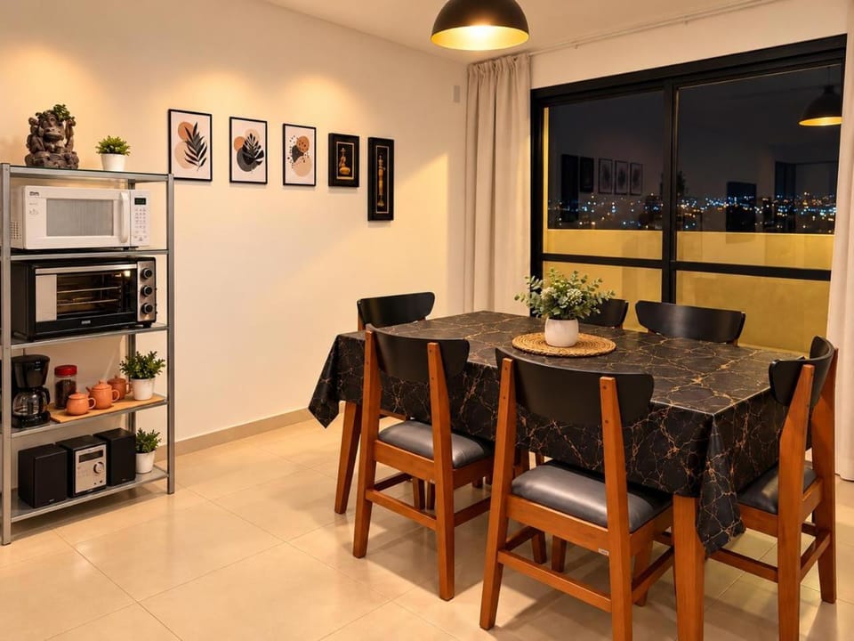 Balcony/Terrace, Dining area