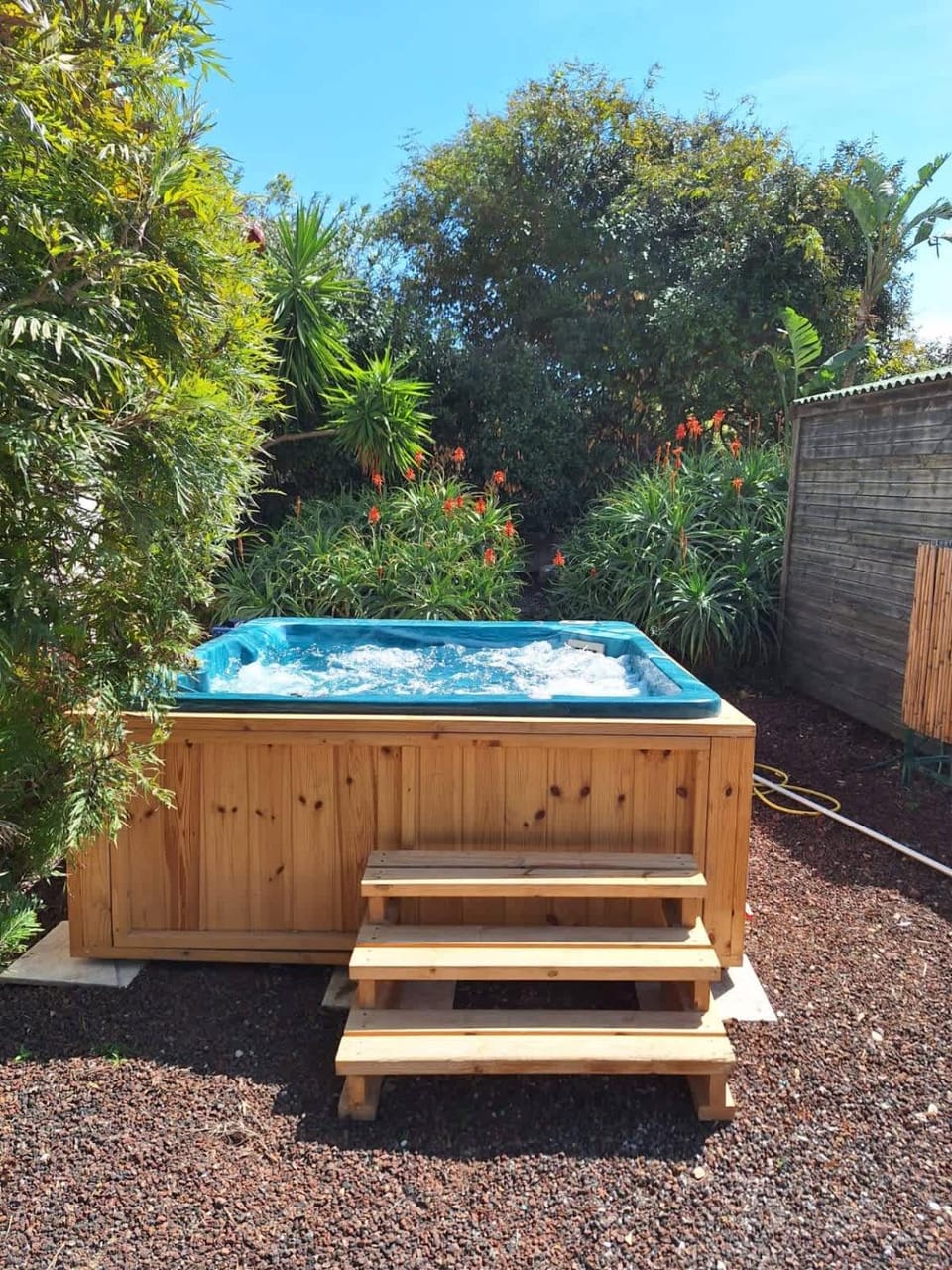 Sleeps 12 Family Villa By The Sea W Jacuzzi & Pool Villa in Haifa District