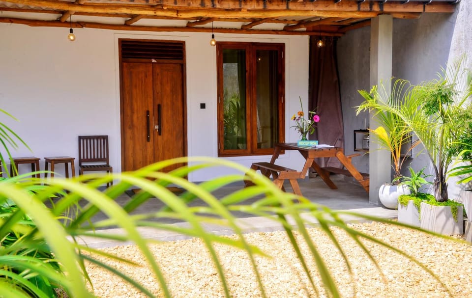 Property building, Patio, Garden, Garden view