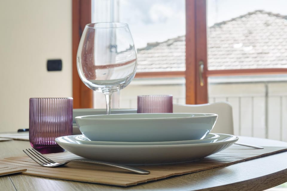 Food and drinks, Dining area, Drinks, Alcoholic drinks