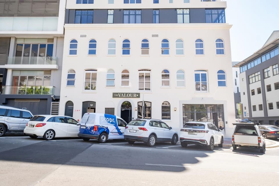 Property building, Street view