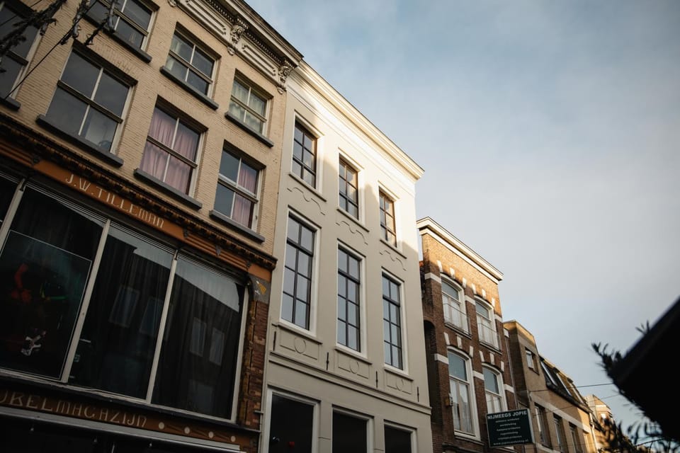 Property building, Day