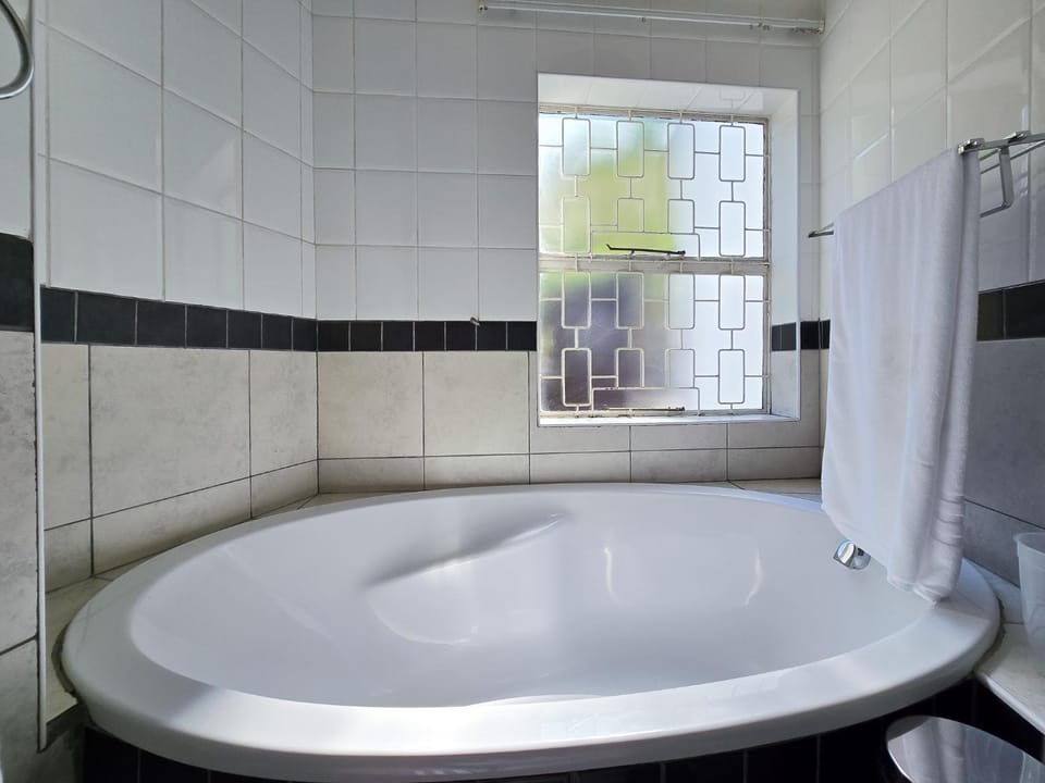 On The Moon Hospitality and Conference Facility Bed and Breakfast in Eastern Cape