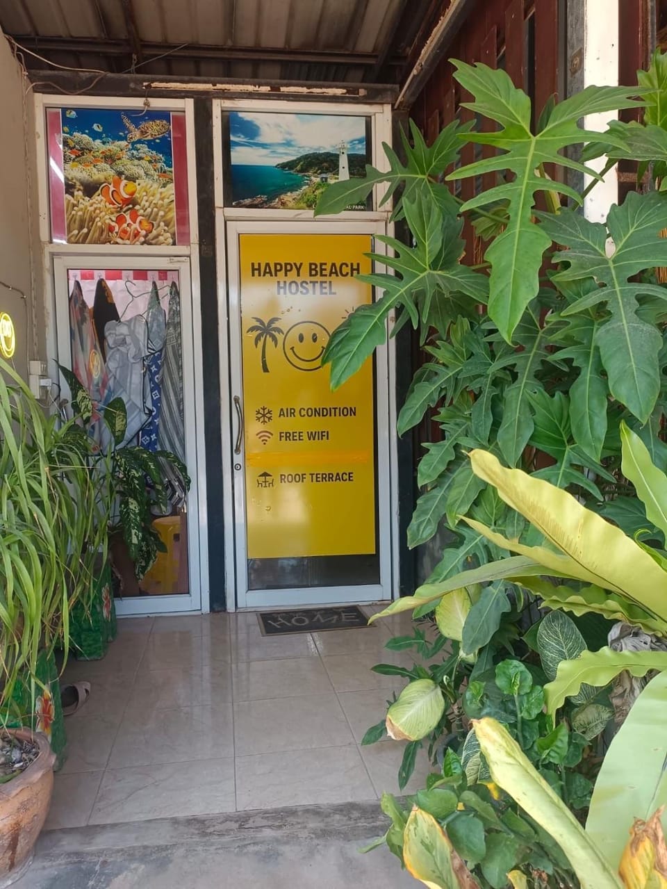 Happy Beach Hostel KOH LANTA Hostel in Krabi Changwat