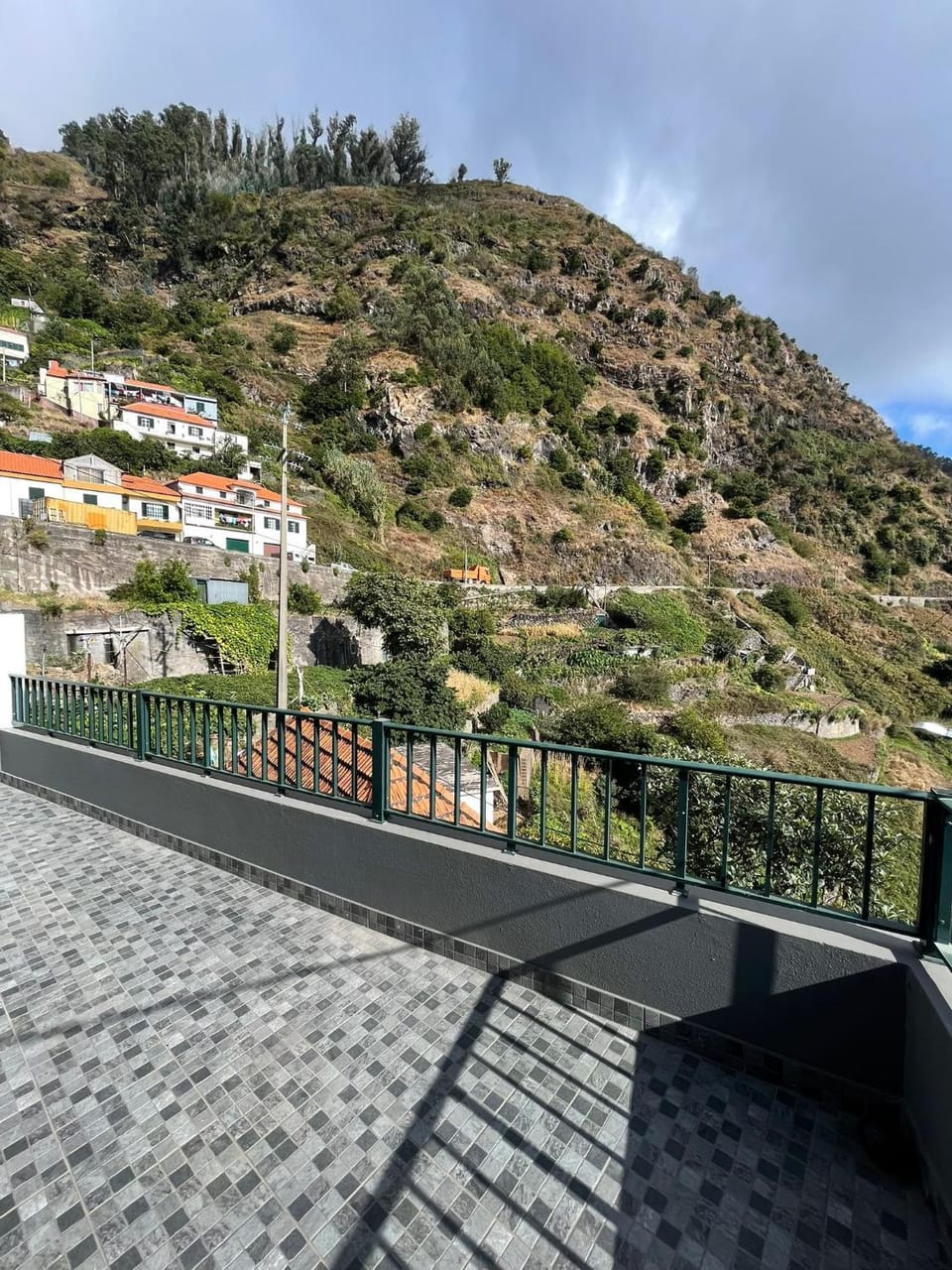 Balcony/Terrace, Balcony/Terrace, Mountain view