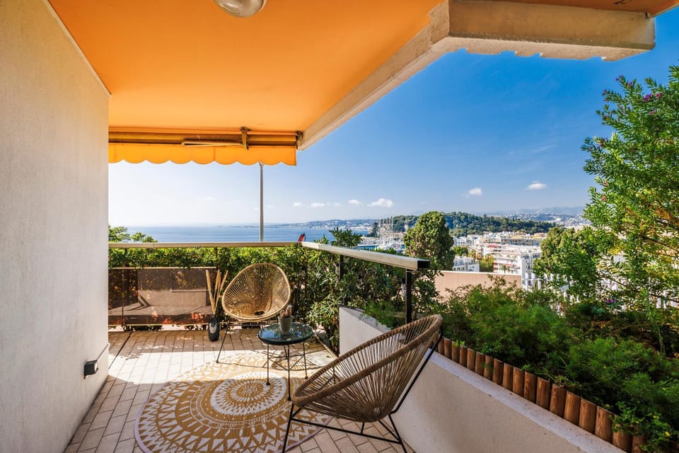 Patio, Sea view