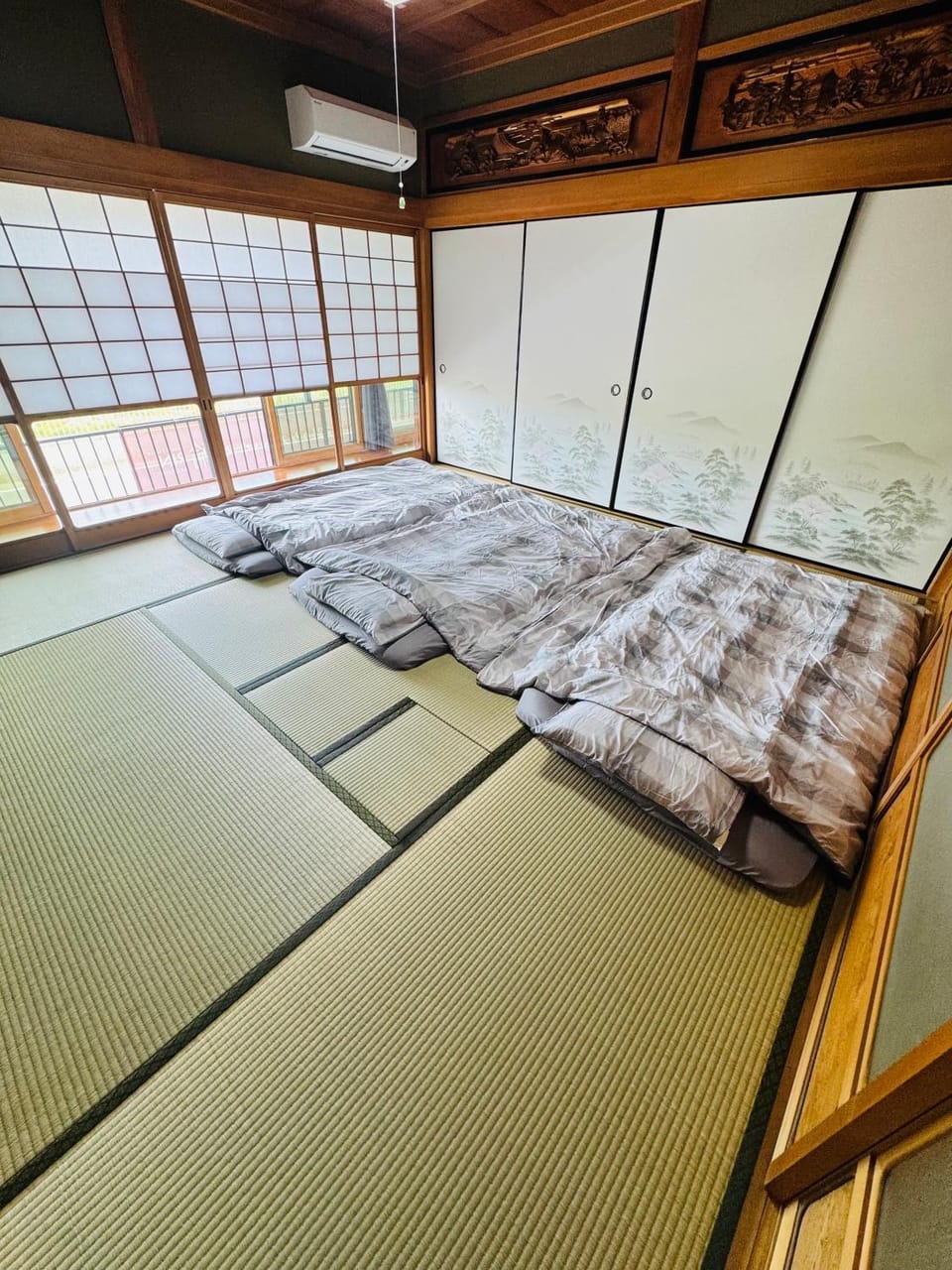 Photo of the whole room