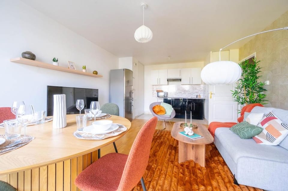 Heaven Loft - proche RER A - DISNEY LAND Apartment in Bussy-Saint-Georges