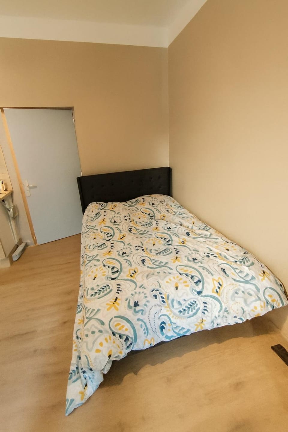 Appartement Neuf climatisé RDC à 100m des cures Apartment in Occitanie