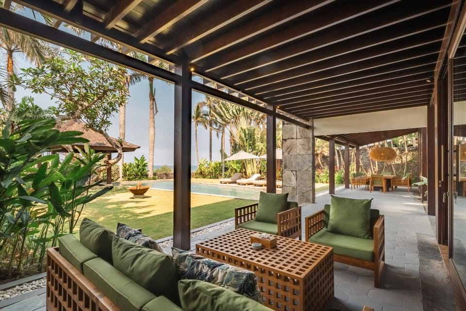 Patio, Spring, Day, Garden, View (from property/room), Balcony/Terrace, Living room, Seating area, Garden view, sunbed