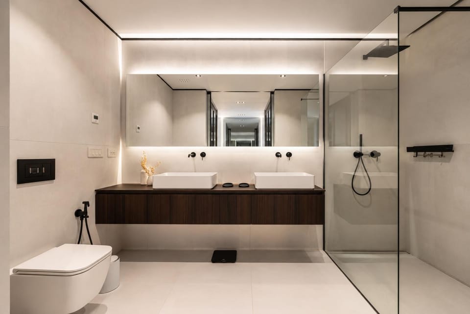 Shower, Toilet, Bathroom